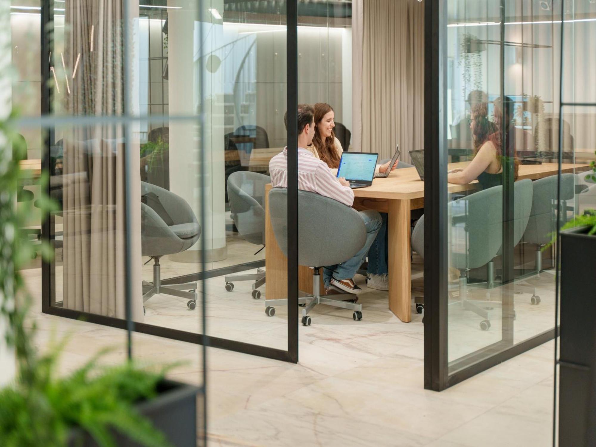 Apartamento Feel Firmeza Coworking & Flat 4 5 *
